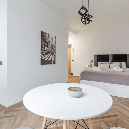 Old Town Ogarna Street Apartman Gdańsk